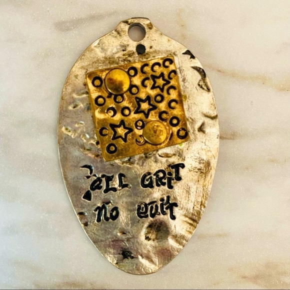 All Grit No Quit Silver Spoon Pendant Stars Gold Hammered Vintage Silverware - Picture 1 of 4